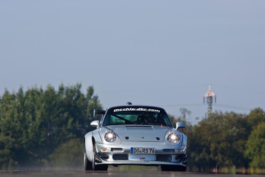 Porsche 911 MC600 by McChip-DKR 2012 года  (фото 6 из 14)